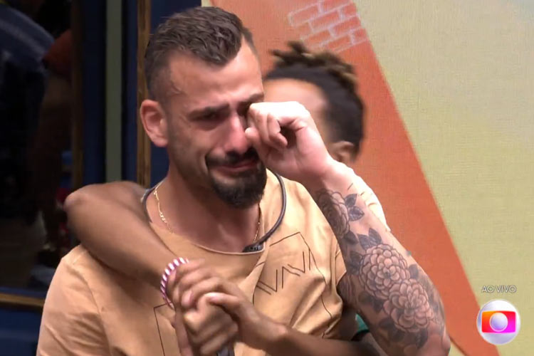 BBB24: Nizam se desespera após eliminação de Lucas Pizane e reação viraliza