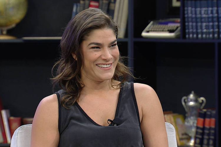 Priscila Fantin desabafa sobre cancelamento de projeto: “com coração não se brinca”