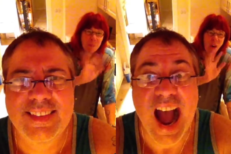 Viúvo de Rita Lee compartilha vídeo inédito da cantora e emociona fãs: ‘Durante um furacão’