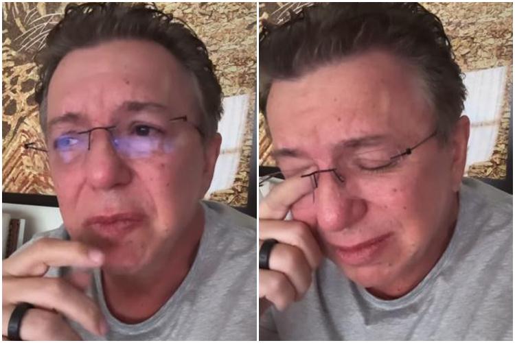 Boninho cai no choro ao receber presente especial