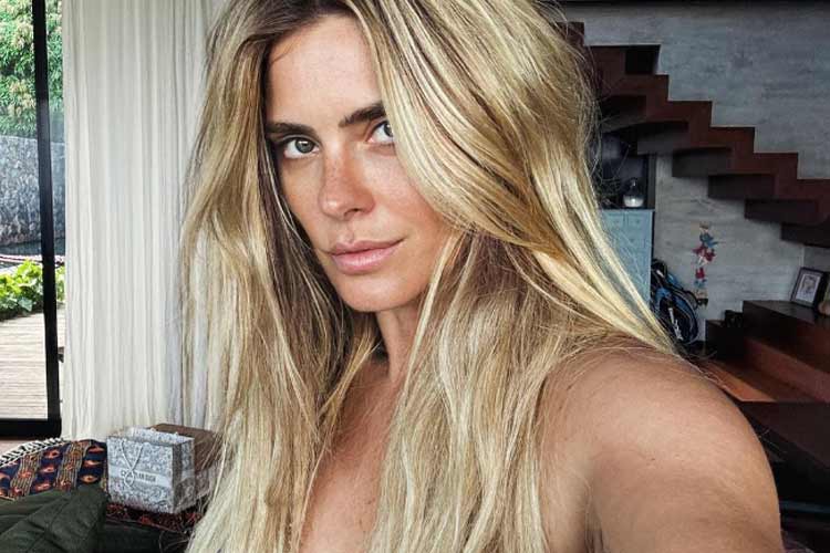 Carolina Dieckmann anuncia fim de contrato com a TV Globo: ‘Tatuado na minha alma’