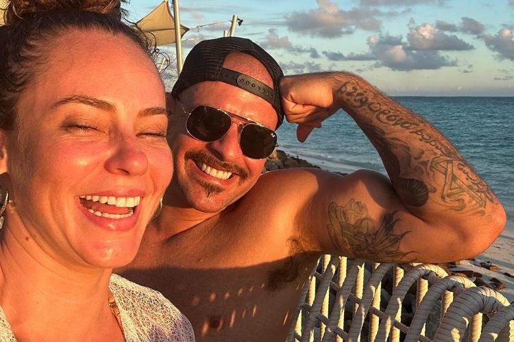 Diogo Nogueira se declara para atriz Paolla Oliveira em Maldivas: “Seu eterno namorado”