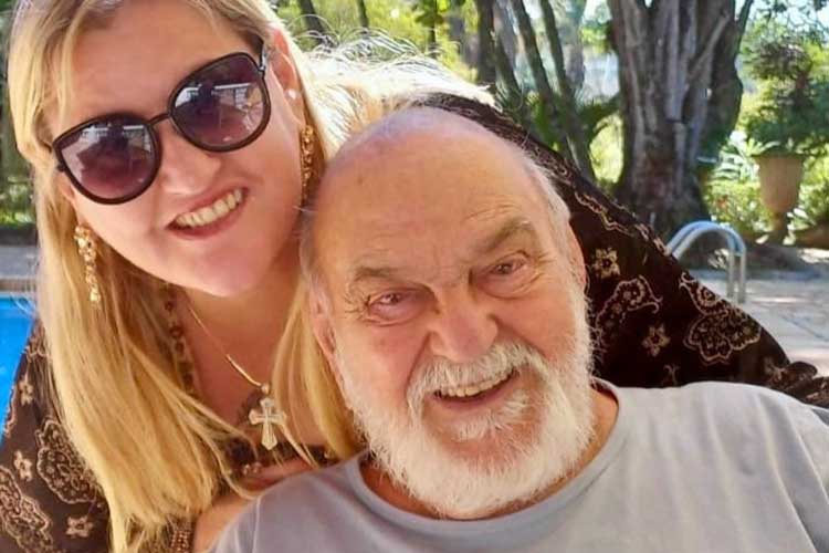 Julia Martins e Lima Duarte