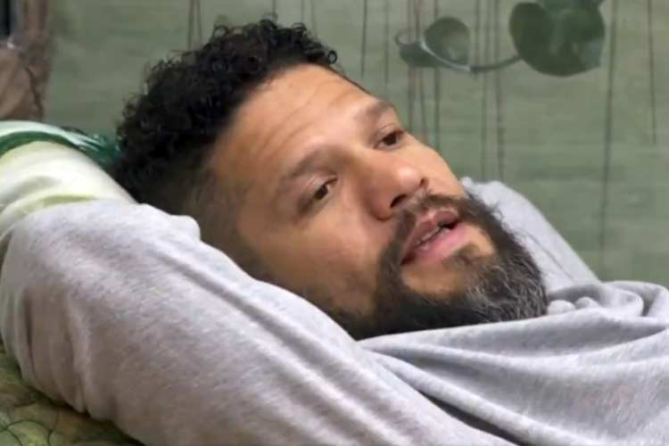 BBB24: Juninho analisa postura de Alane e detona a sister: ‘Ela é uma cobra’