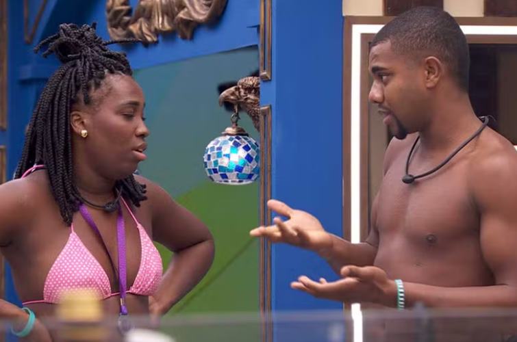 No BBB24, Davi esclarece situação com Leidy Elin: ”Não me falaram”