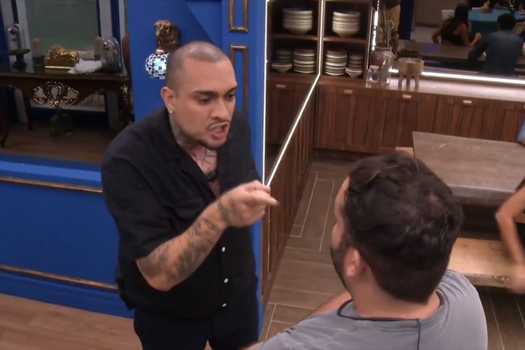 BBB24: MC Bin Laden parte pra cima de Michel: “Você é falso”