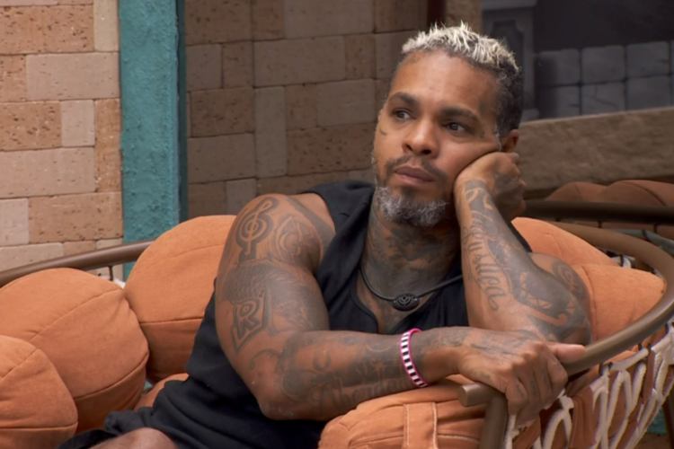 BBB24: Rodriguinho relembra fase com problema na voz e desabafa: “Acabavam comigo”