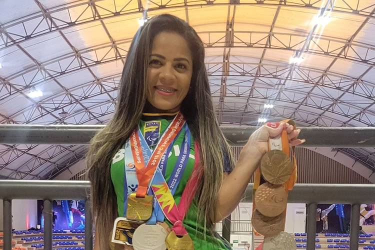 Morre Joana Neves, medalhista paralímpica de natação, aos 37 anos