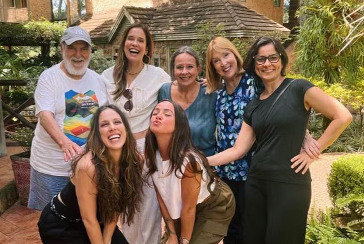 Lima Duarte completa 94 anos e ganha homenagem de Paloma Duarte: “Te amamos”