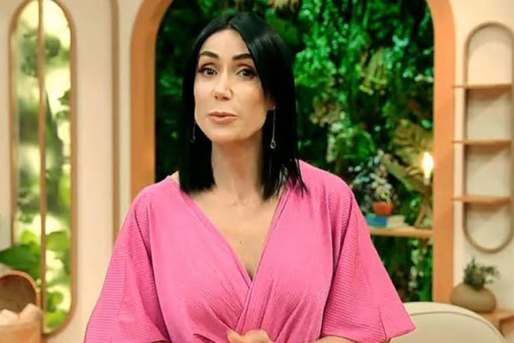 Michelle Barros sofre ataques dos fãs de Regina Volpato após estreia do ‘Chega Mais’