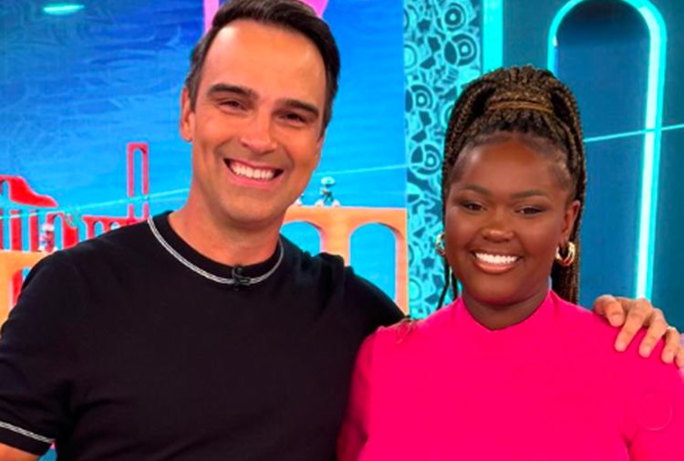 Tadeu Schmidt afirma que Raquele merecia ser a vencedora do BBB24: “campeã”