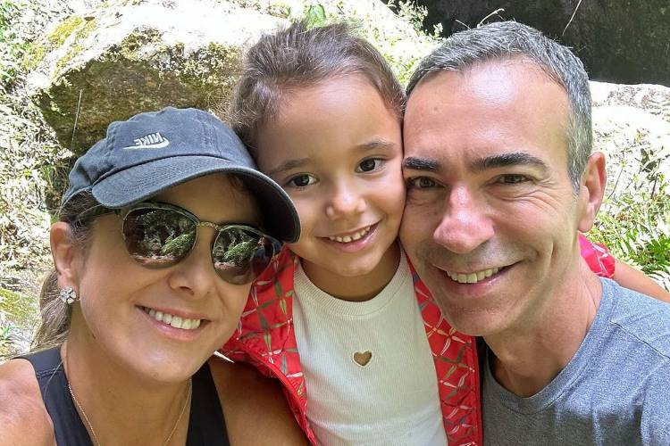 Ticiane Pinheiro mostra passeio em família com César Tralli e detalhe chama atenção de seguidora