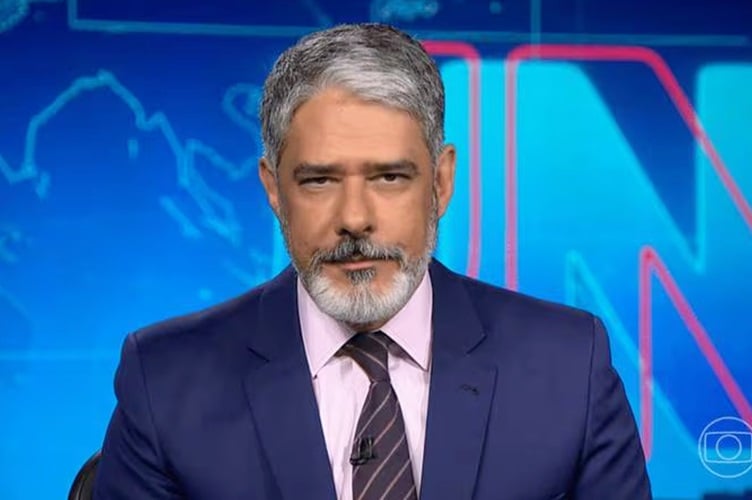 William Bonner aceita decisão da alta cúpula da Globo e deixará bancada do ‘JN’