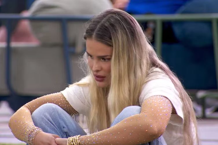 BBB24: Yasmin desabafa após ser chamada de inútil por Davi: “fraco”