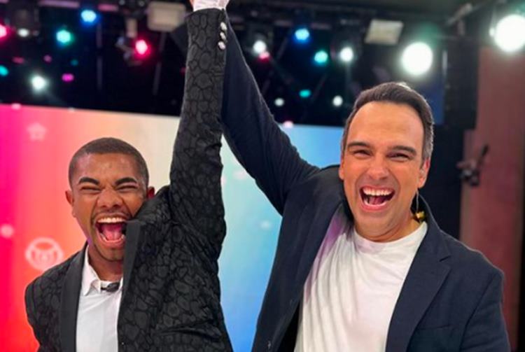 BBB24: Confira o discurso de Tadeu para anunciar a vitória de Davi