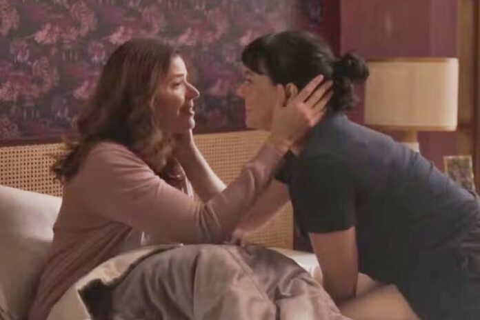 Elas Por Elas - Carol e Natália