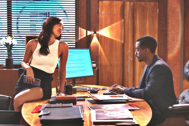 Família é Tudo: Mila grava Hans contando sobre armação contra Electra