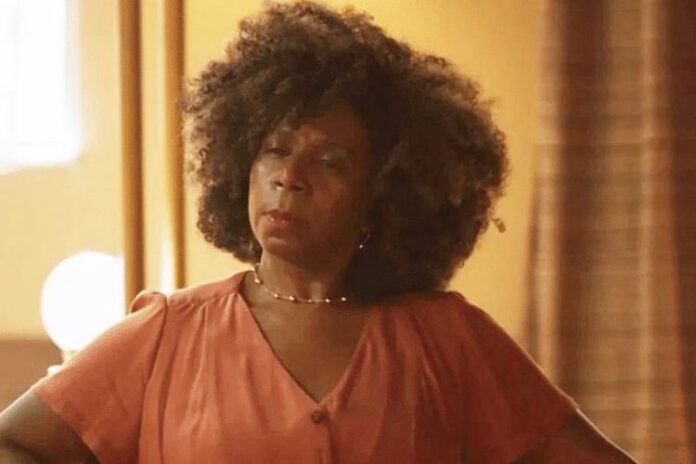 Quintilha, personagem de Ju Colombo em Mar do Sertão (Reprodução: TV Globo)