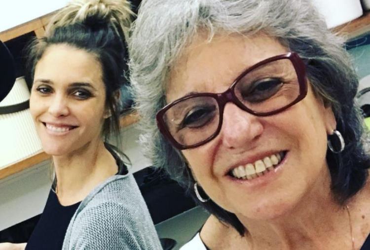 Fernanda Lima relembra morte da mãe e emociona: ”Dispensava apresentações”