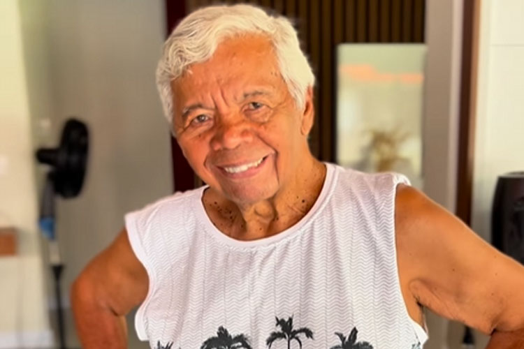 Estado de saúde de Roque, ex-assistente de Silvio Santos, é atualizado após internação