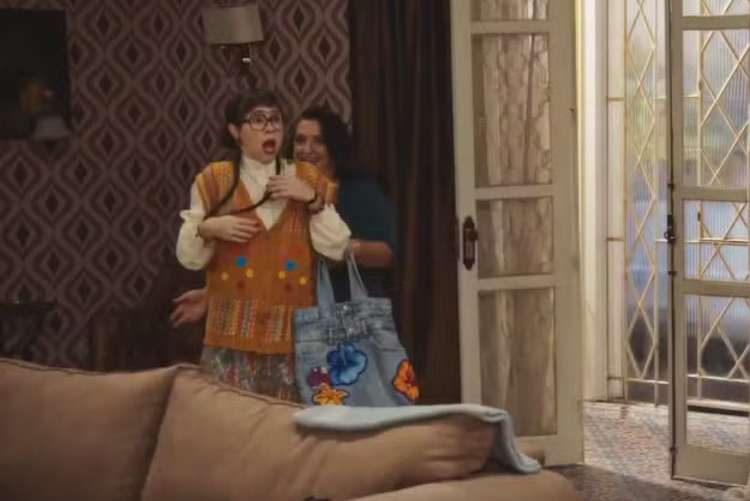 Família é Tudo: Lupita flagrará Júpiter sem roupa durante banho e ficará ‘atônica’