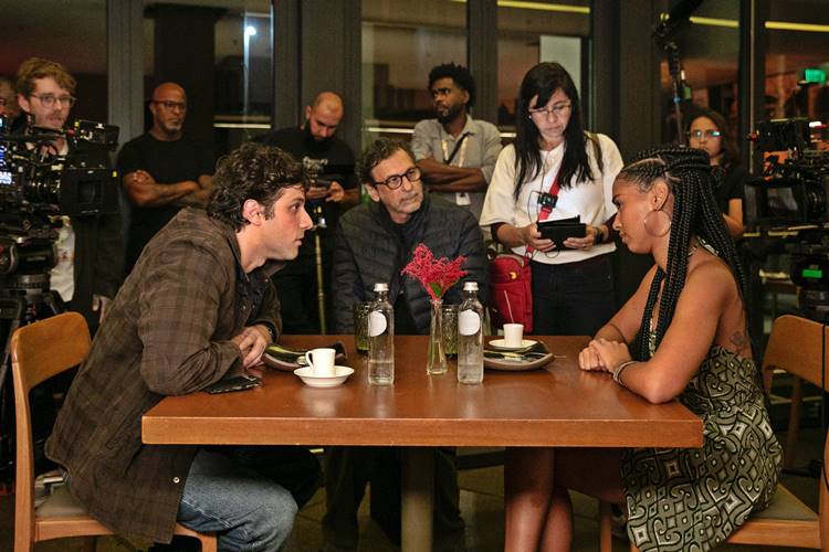 Luz, câmera, ação e sabor! Começam as gravações de ‘Mania de Você’, próxima trama das nove da Globo