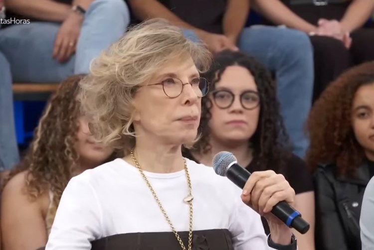 Marília Gabriela surpreende Serginho Groisman com revelação no ‘Altas Horas’: “Não sinto falta”