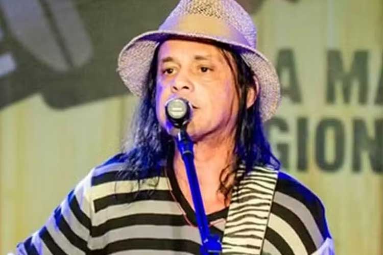 Morre aos 64 anos Missinho, fundador do Chiclete com Banana