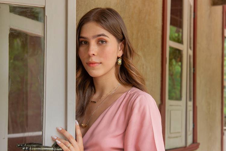 Renascer: Augusto tenta convencer Buba a revelar segredo para José Inocêncio