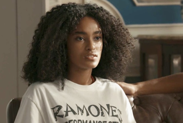 Renascer: Teca tem visão sobrenatural e descobre detalhe em morte de Belarmino