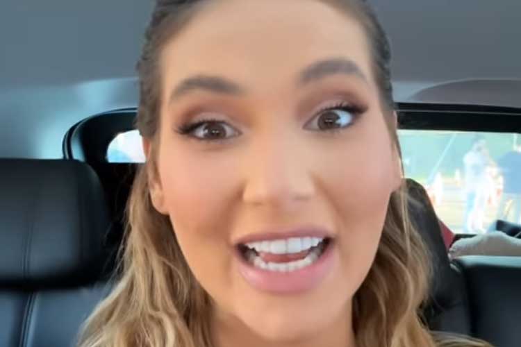 Virginia Fonseca é barrada em parque de diversões e faz relato ao público