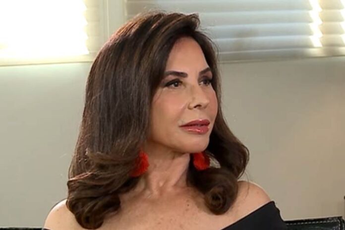 Claudia Alencar (Reprodução da Imagem: RedeTV!)