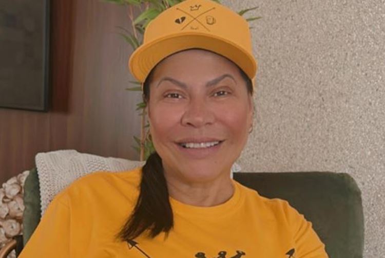 Dona Ruth, mãe de Marília Mendonça, ressurge após grave acidente