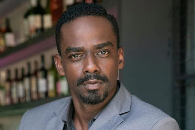 Família é Tudo: Hans sabotará comida do restaurante da galeria e personagem acabará sendo envenenado