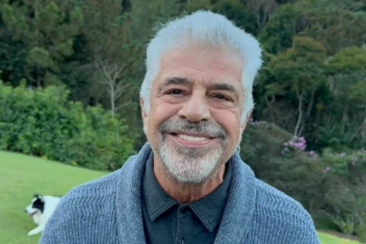 Lulu Santos reaparece na web após ser diagnosticado com dengue e gastroenterite: “Foi duro”