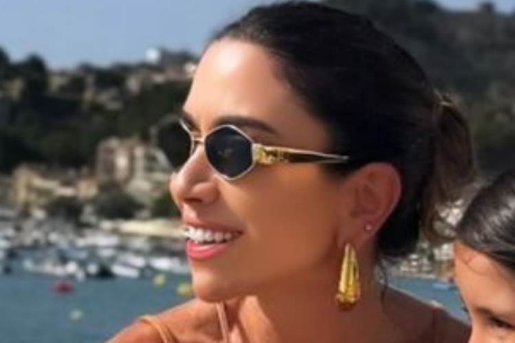 Patrícia Abravanel compartilha registro com a filha e detalhe surpreendente é apontado por seguidores