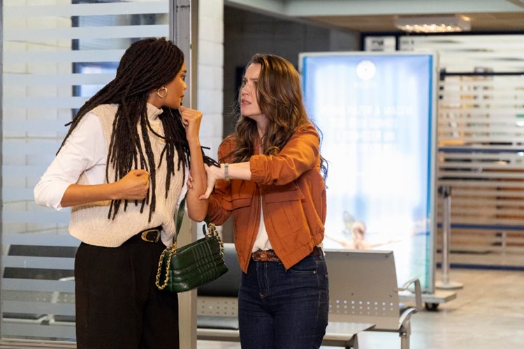 Família é Tudo: Vênus descobre armação e intercepta Paulina