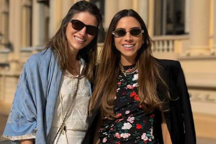 Patrícia e Rebeca Abravanel aparecem ao lado da família durante viagem: ‘Boas lembranças’