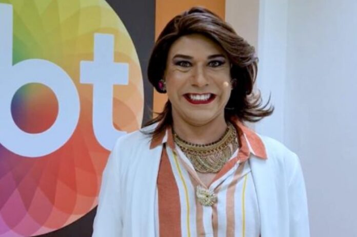 Tiago Barnabé, a Narcisa, estreará no Domingo Legal