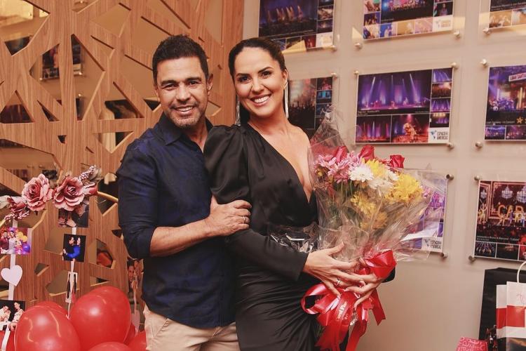 Zezé Di Camargo se declara para Graciele Lacerda e afirma: “Minha eterna namorada”