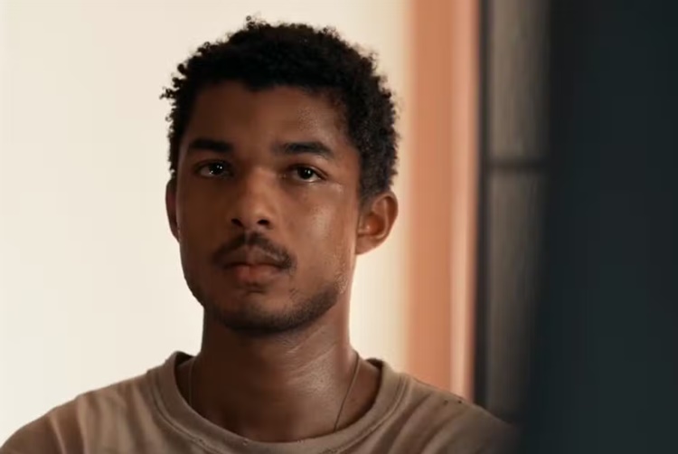 Renascer: Maria Santa tem encontro emocionante com João Pedro