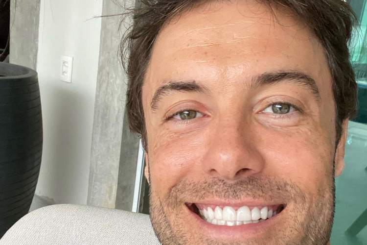 Kayky Brito mostra clique raro do filho, Kael, e se derrete: “O pai te ama”