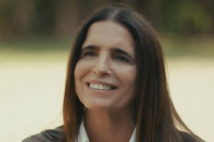Malu Mader é ovacionada por internautas em seu retorno às novelas na trama Renascer