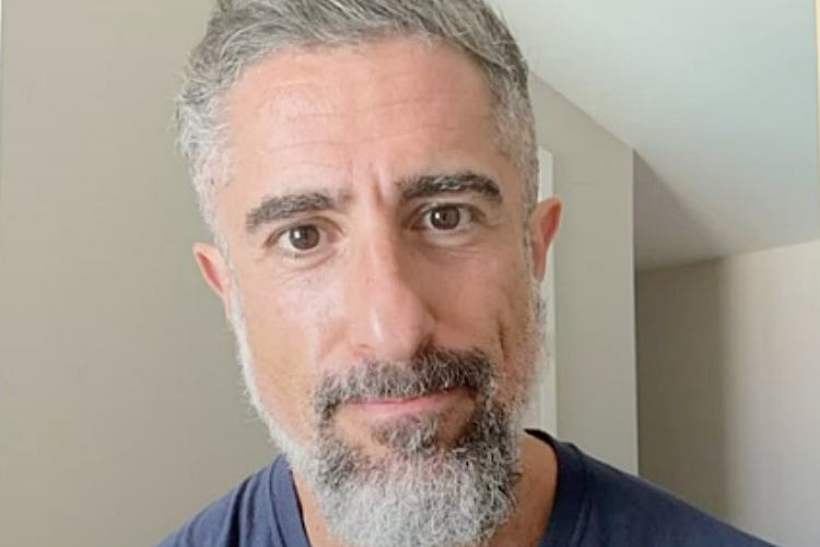 Marcos Mion expõe verdadeiro motivo de não mostrar os filhos mais novos: “Antecipando as perguntas”
