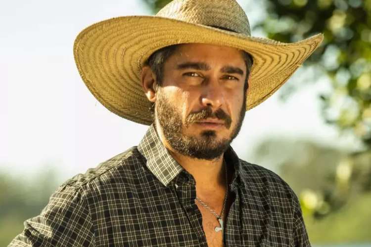 Ator da Globo que morreu após queda, fez parte do elenco da novela inédita que ainda irá ao ar na emissora