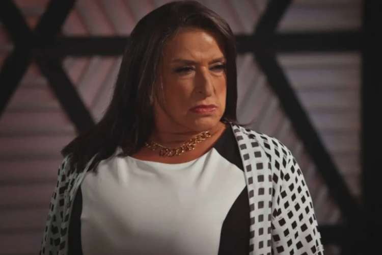 Família é Tudo: Leda será obrigada a trabalhar para Jules