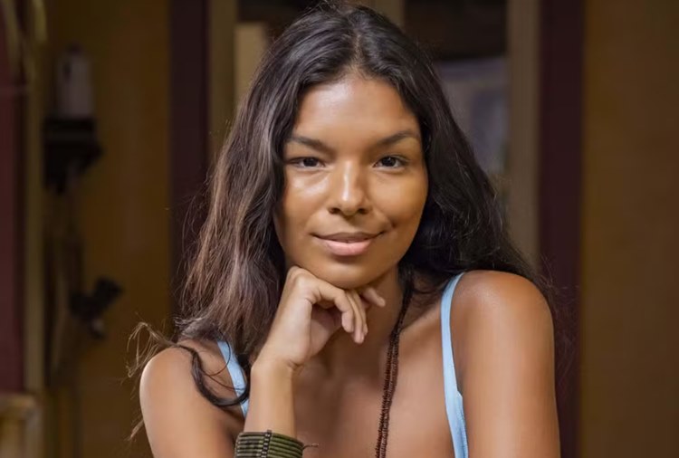 Renascer: Ritinha esquece José Bento e assume paixão por outro homem