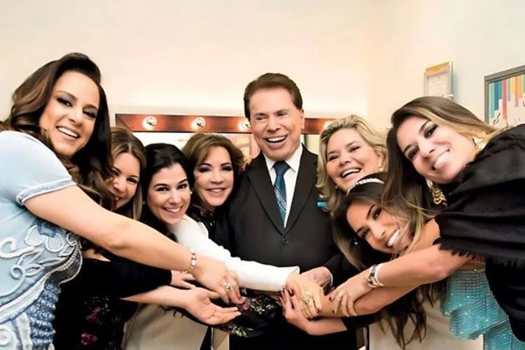 Família Abravanel agradece carinho de autoridades e público após morte de Silvio Santos