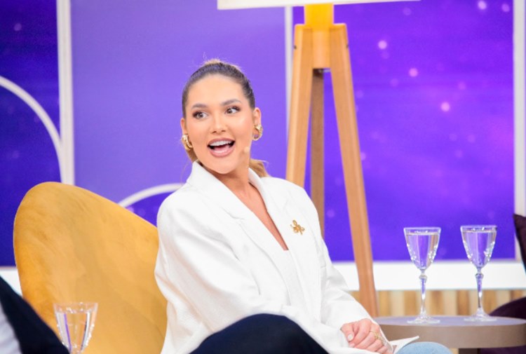 Virginia Fonseca deve gravar o ‘Sabadou’ diretamente de sua nova mansão