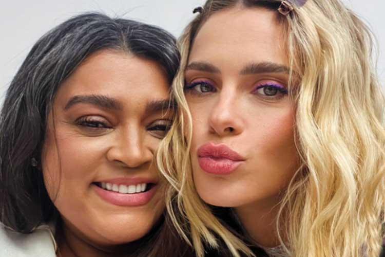 Carolina Dieckmann fala sobre apoio a Preta Gil durante tratamento contra o câncer